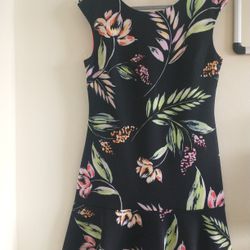 Vince Camuto Sleeveless Floral Dress Size 10
