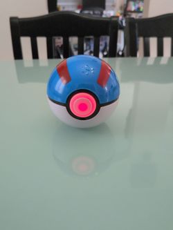 Pokemon Trainer Electronic Guessing Game Pokéball (USED)