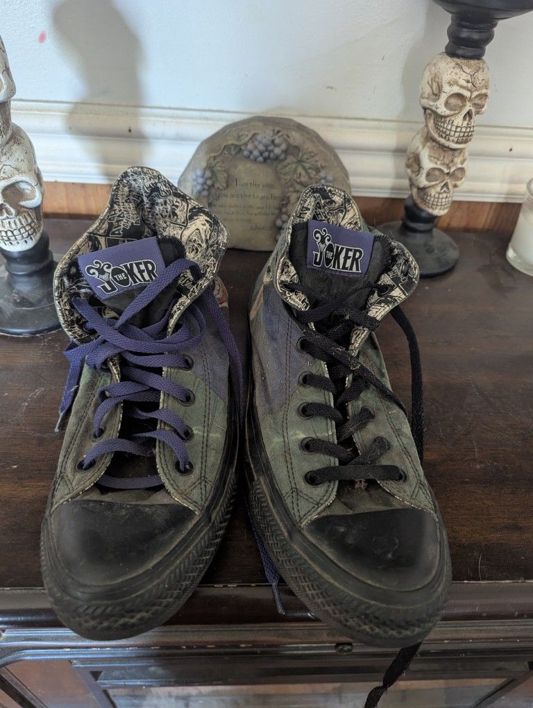 Joker Converse