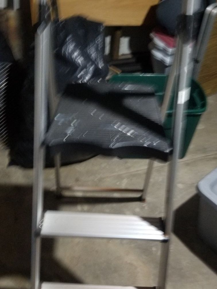 Step Ladder
