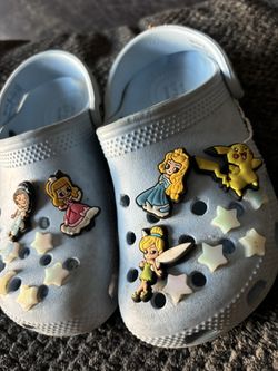 Baby Blue Crocs / Size 11 Children