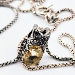 Vintage 925 Sterling Silver Marcasite Cubic Zirconia Pendant Necklace 