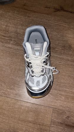 bottegas size 8