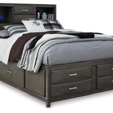 Full-size Ashley Furniture bedroom set in great condition