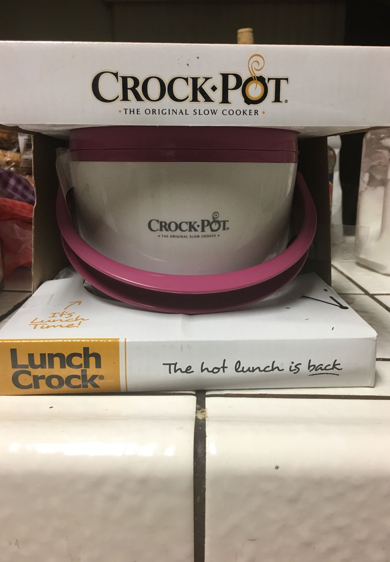 New Lunchtime crock pot white/pink