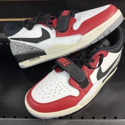 Nike Air Jordan Legacy 312 Low Men's Size 11 Chicago White Black Red CD7069-106