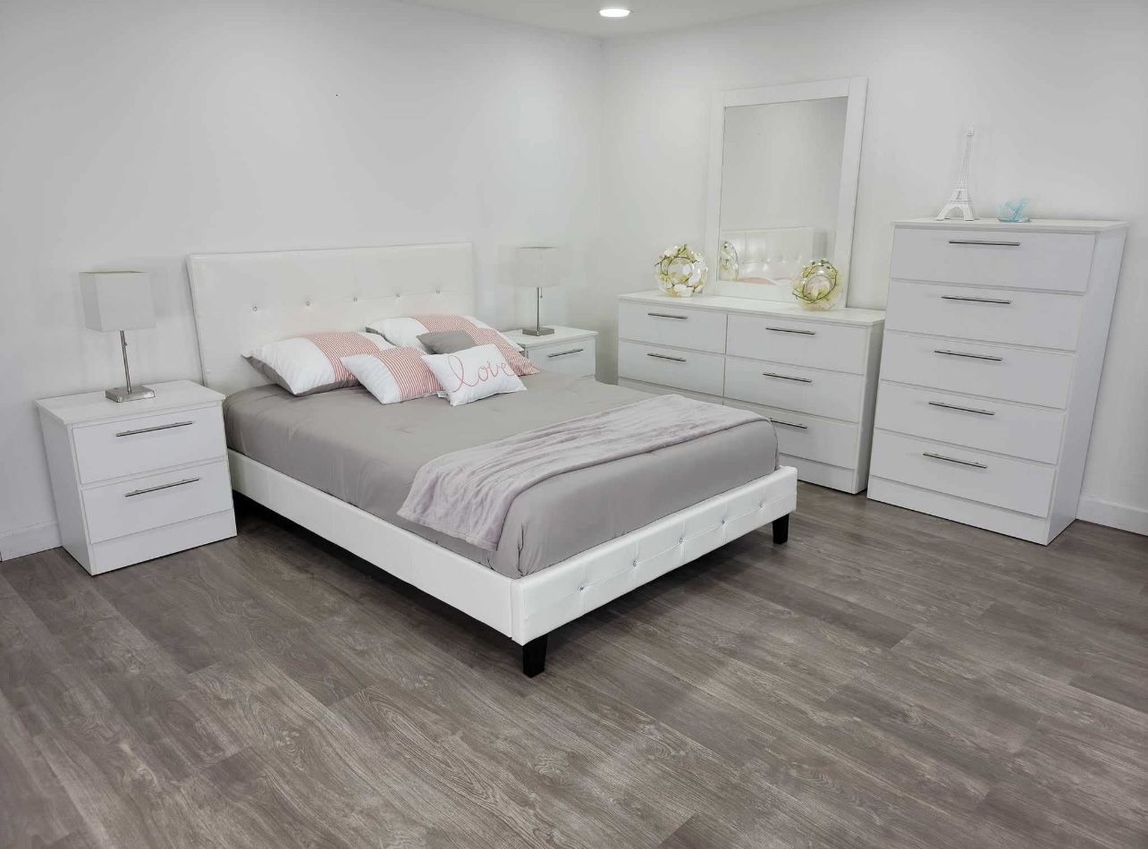 Bedroom Set - Juego De Cuarto