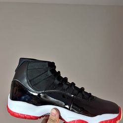 JORDAN BREAD 11 sz 8.5