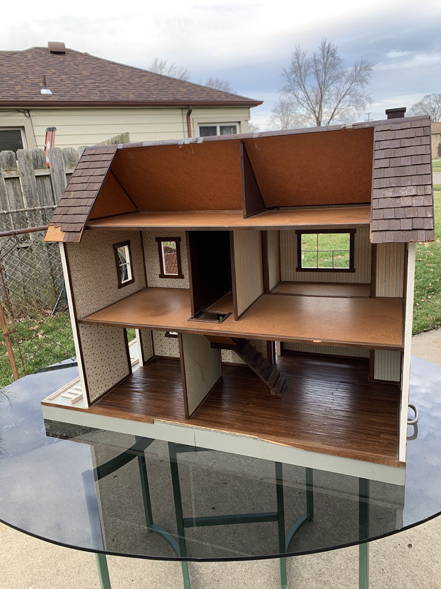 Extra Large Doll House
