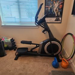 Pro Form Carbon E10 Elliptical