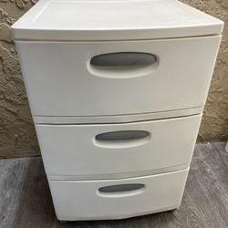 Sterilite 3 Drawer Storage Unit - See My Items
