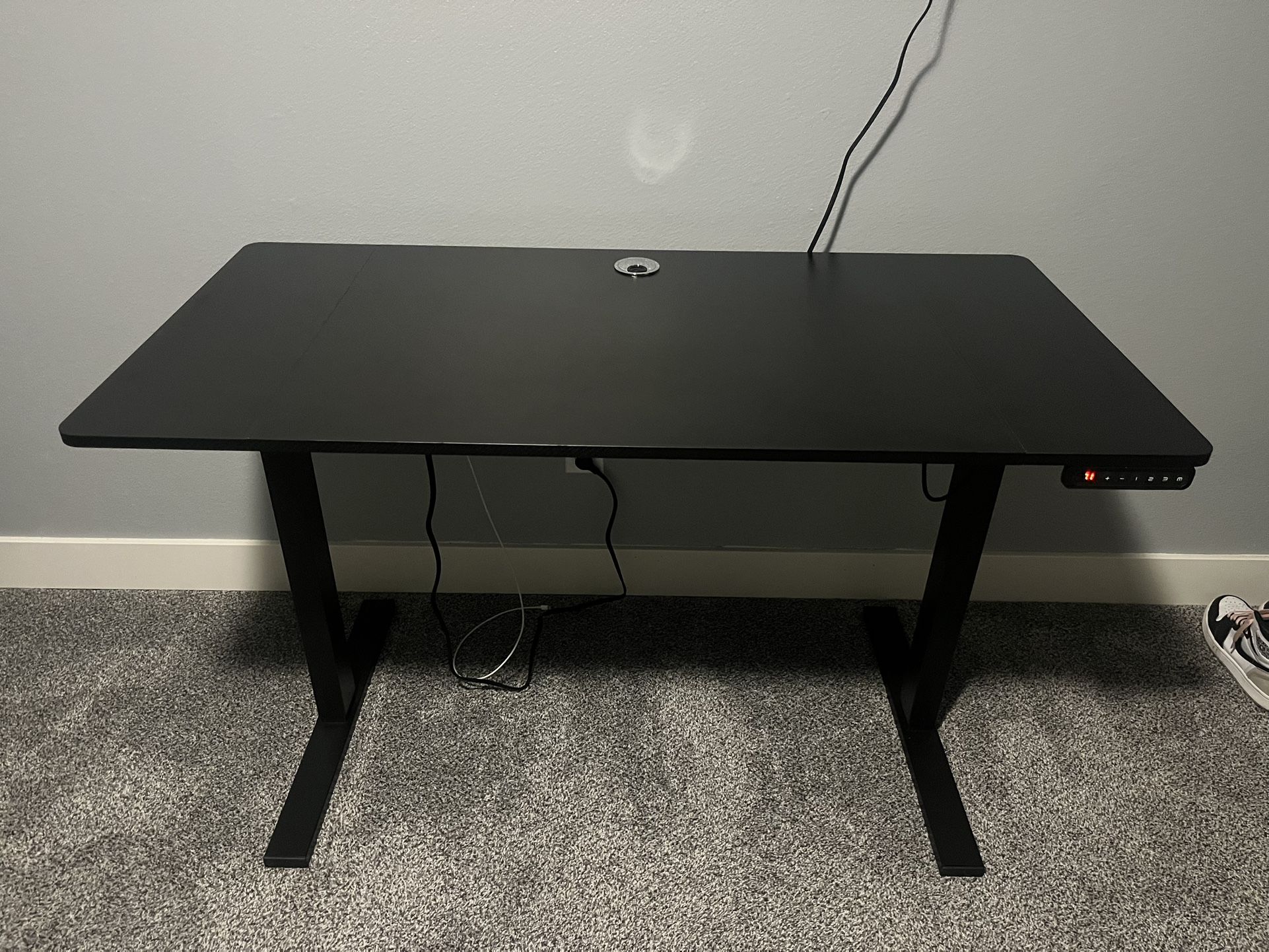 Desk (Height Adjustable)