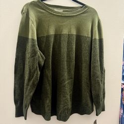 NWT Size 1X Green Sweater 