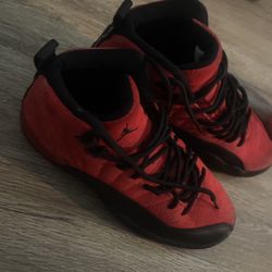 Jordan 12 Retro Reverse Flu Game 2020