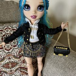 RainbowHigh Doll