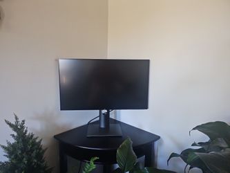 Dell UltraSharp U2720Q 27 Inch 4K UHD (3840 x 2160) LED Backlit LCD IPS USB-C Monitor (7GZ651)