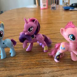 3 Vintage My Little Pony Collectible Toys from 90s- 2000 Era