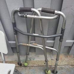 Items Para Adulto ($15 Each)