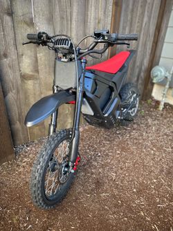 YOZMA IN 10 electric dirt bike