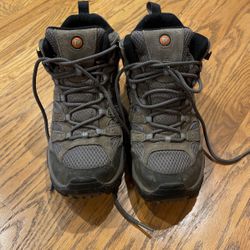Youth Hiking Boots - Merrell