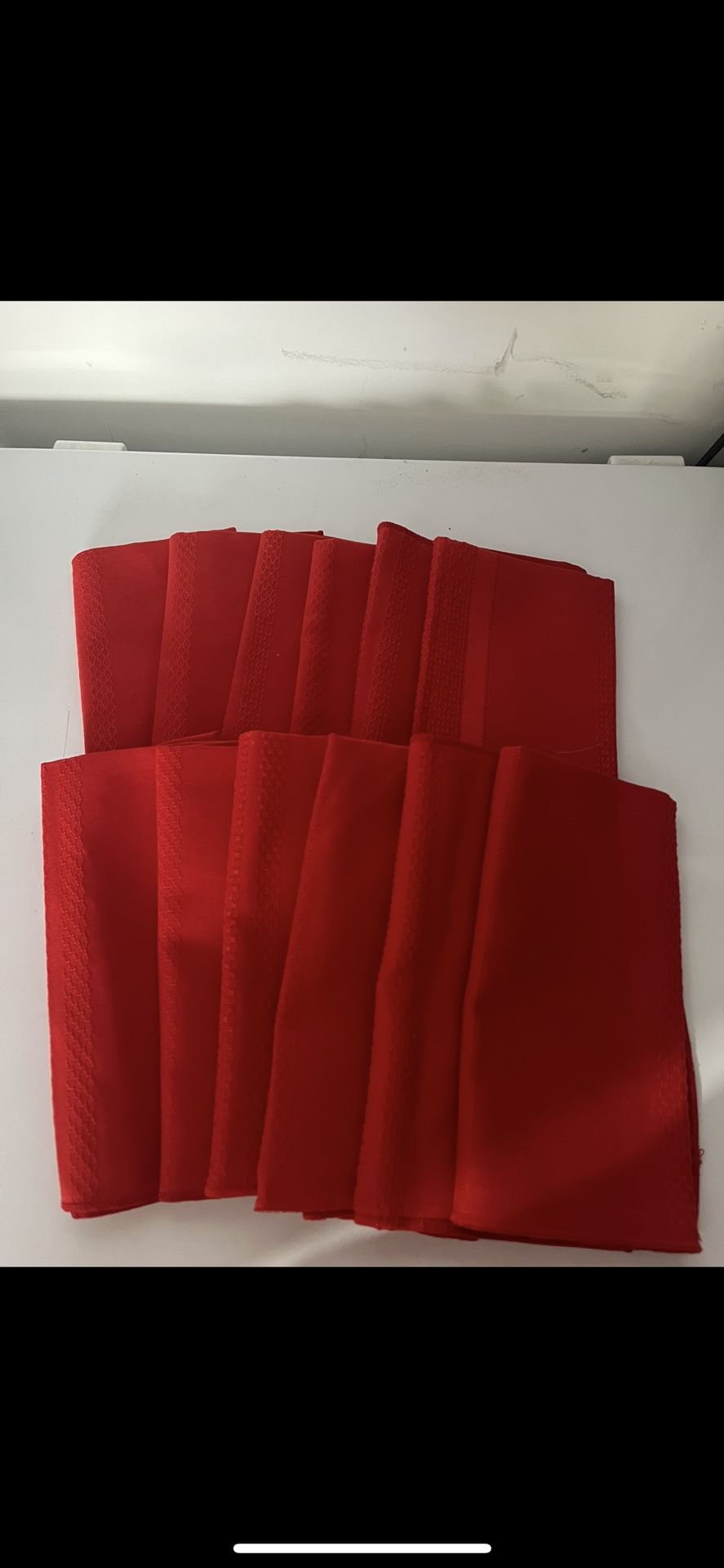 12 Cloth Napkins