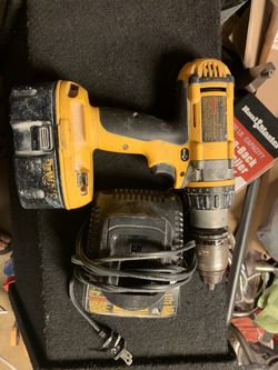 Drill dewalt