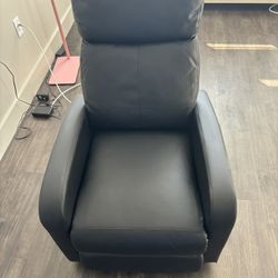 Recliner for sale - New and Used - OfferUp