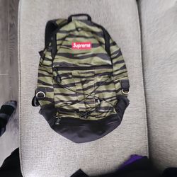 Zebra Olive Supreme Backpack 2011