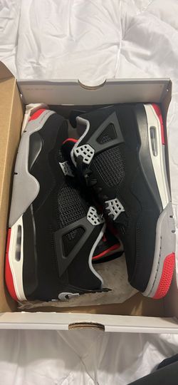 Jordan 4 bred 2019 size 10.5