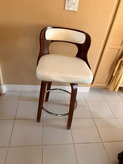2 Bar Stools 26”seat height