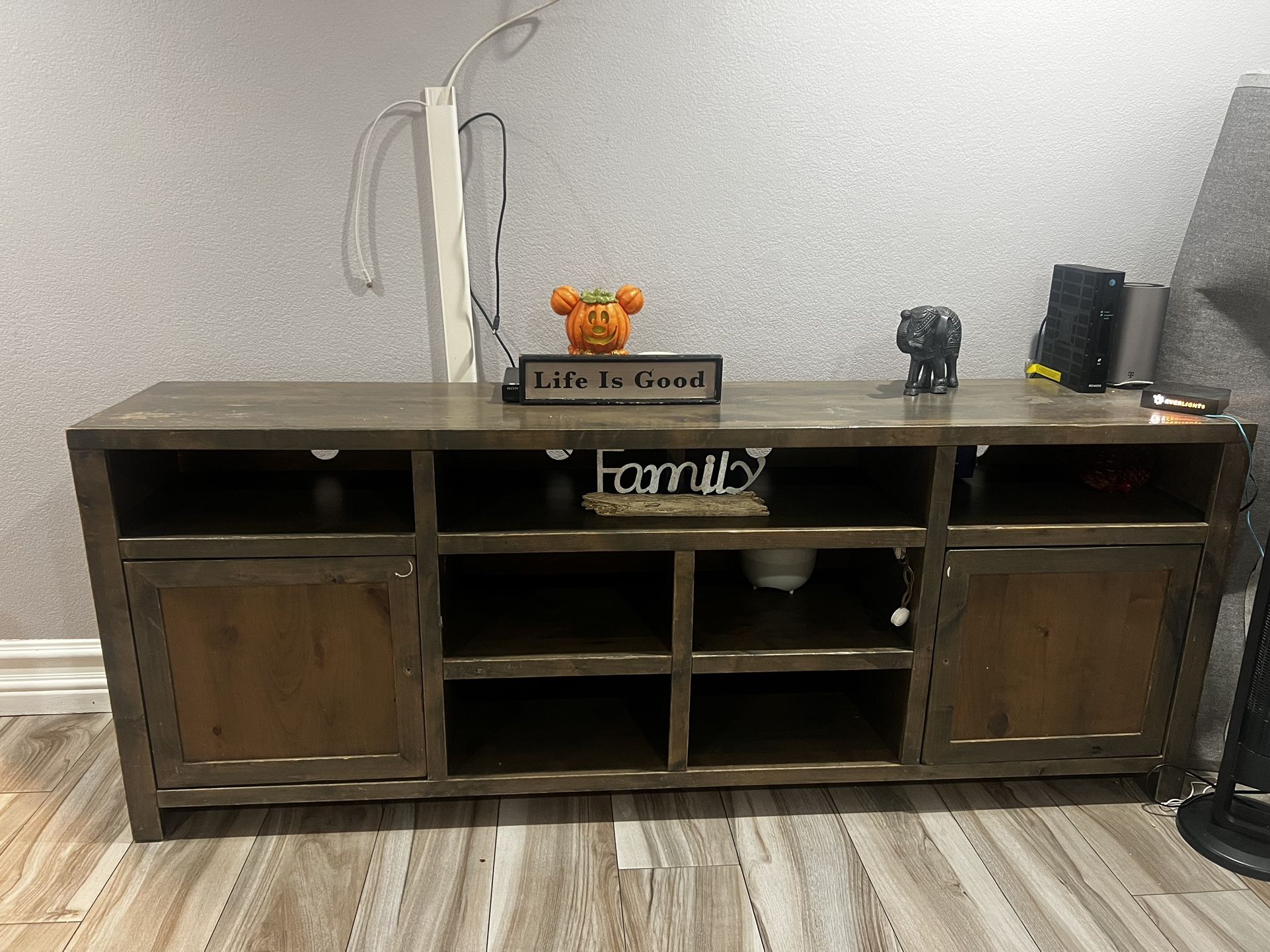 living room organizer