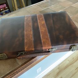 Backgammom In Faux Leather Case!