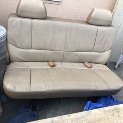 Dodge caravan seats