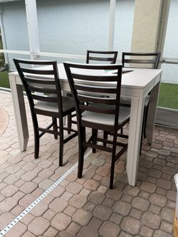 Bar Top Table
