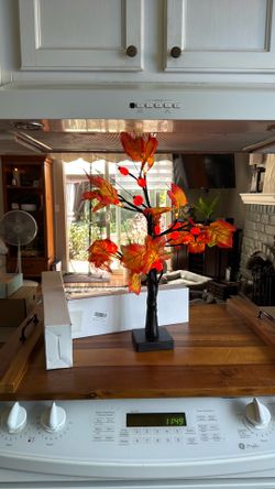 Fall Pre-lit table top tree