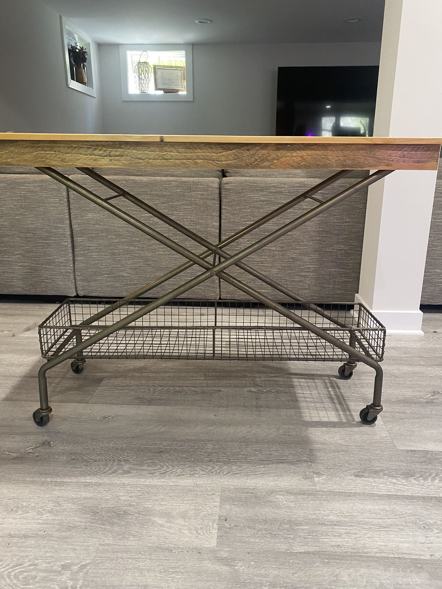 Entryway Table - 4ft 