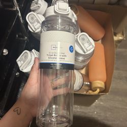 32oz Double Walled Water Bottle 