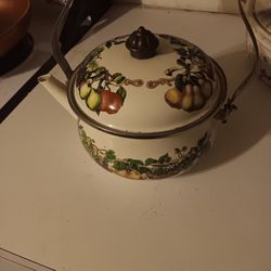 Tea Kettle 