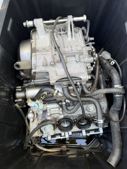 13-18 Kawasaki 636 Engine