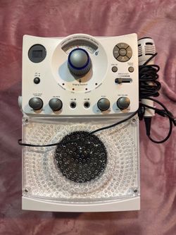 Singing Machine SML385BTW