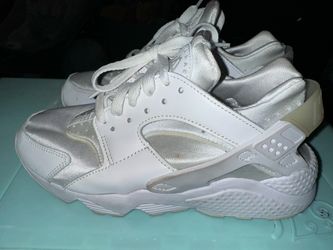 Nike Air Huarache White Silver Sneakers