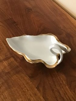 Vintage Trinket Dish - Leaf Shaped