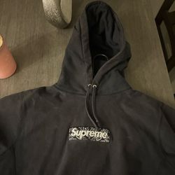 Supreme Hoodie Box Logo