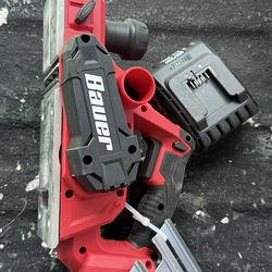 Bauer planer with charger