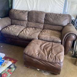 Free Couch!!! Pick Up Today!!!