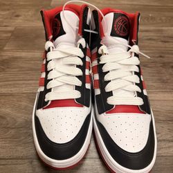 Adidas Rapid court mid size 12