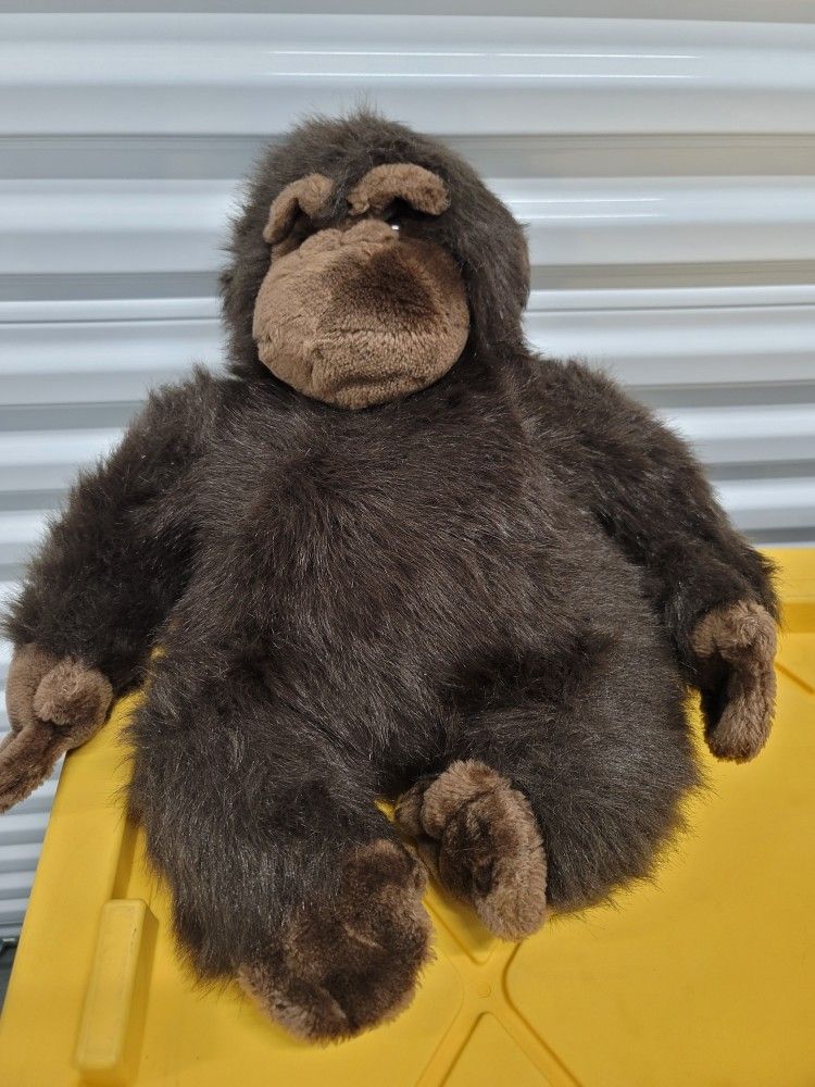 Vintage 90's King Kong Universal Studios Plushie
