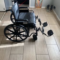 Wide Foldable Wheelchair Heavy Duty 