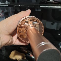 Karaoke Microphone/ Bluetooth 
