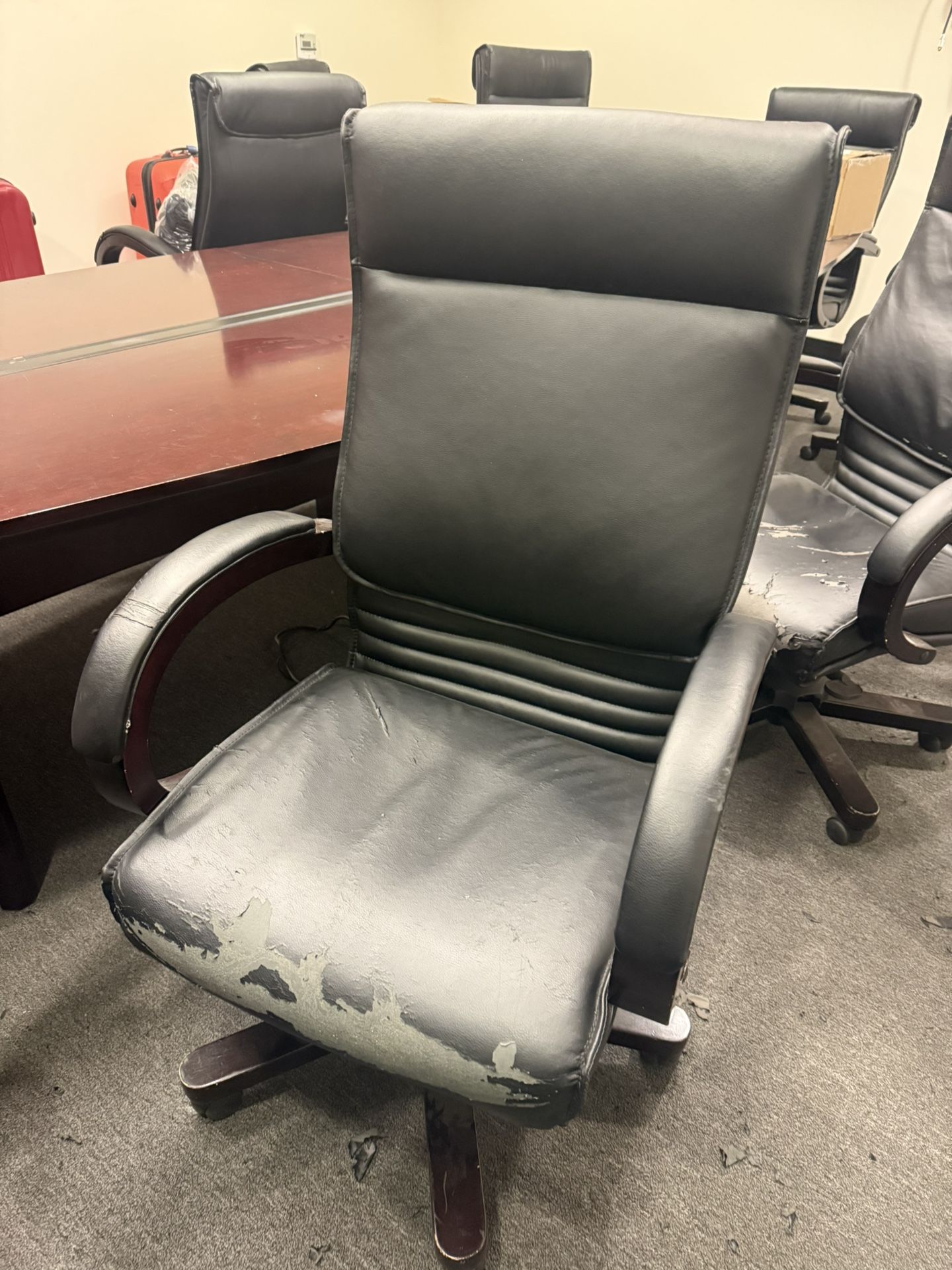 Office Chair Free